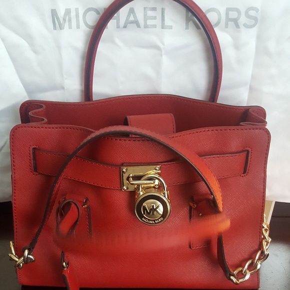 *SOLD*Michael Kors Hamilton Medium Bag - Picture 2 of 5